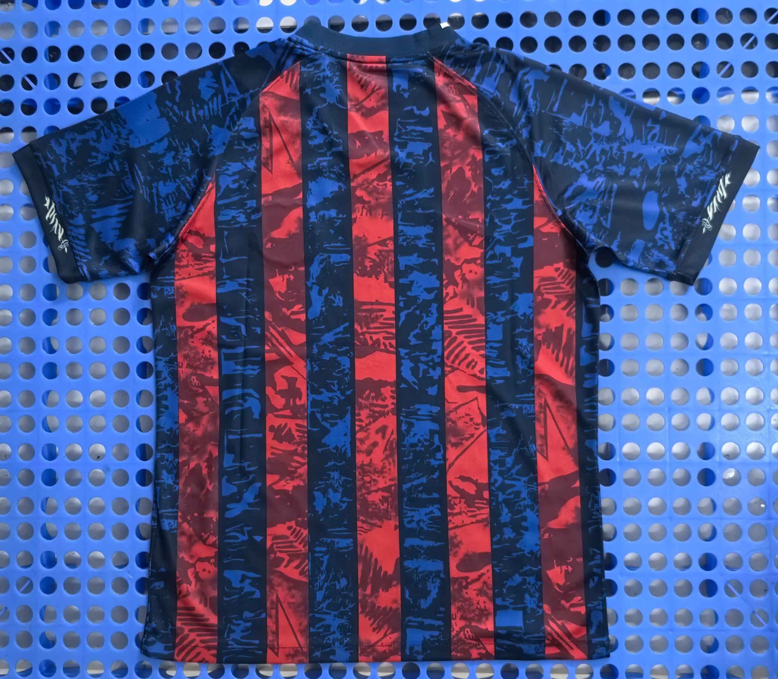 Barcelona FCB pre-match training jersey - Image 2