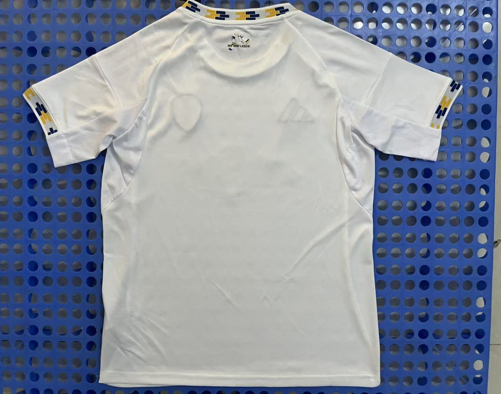 Leeds United Home Jersey - Image 2