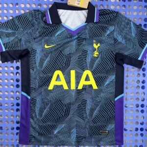 Tottenham Hotspur's pre-match training jersey