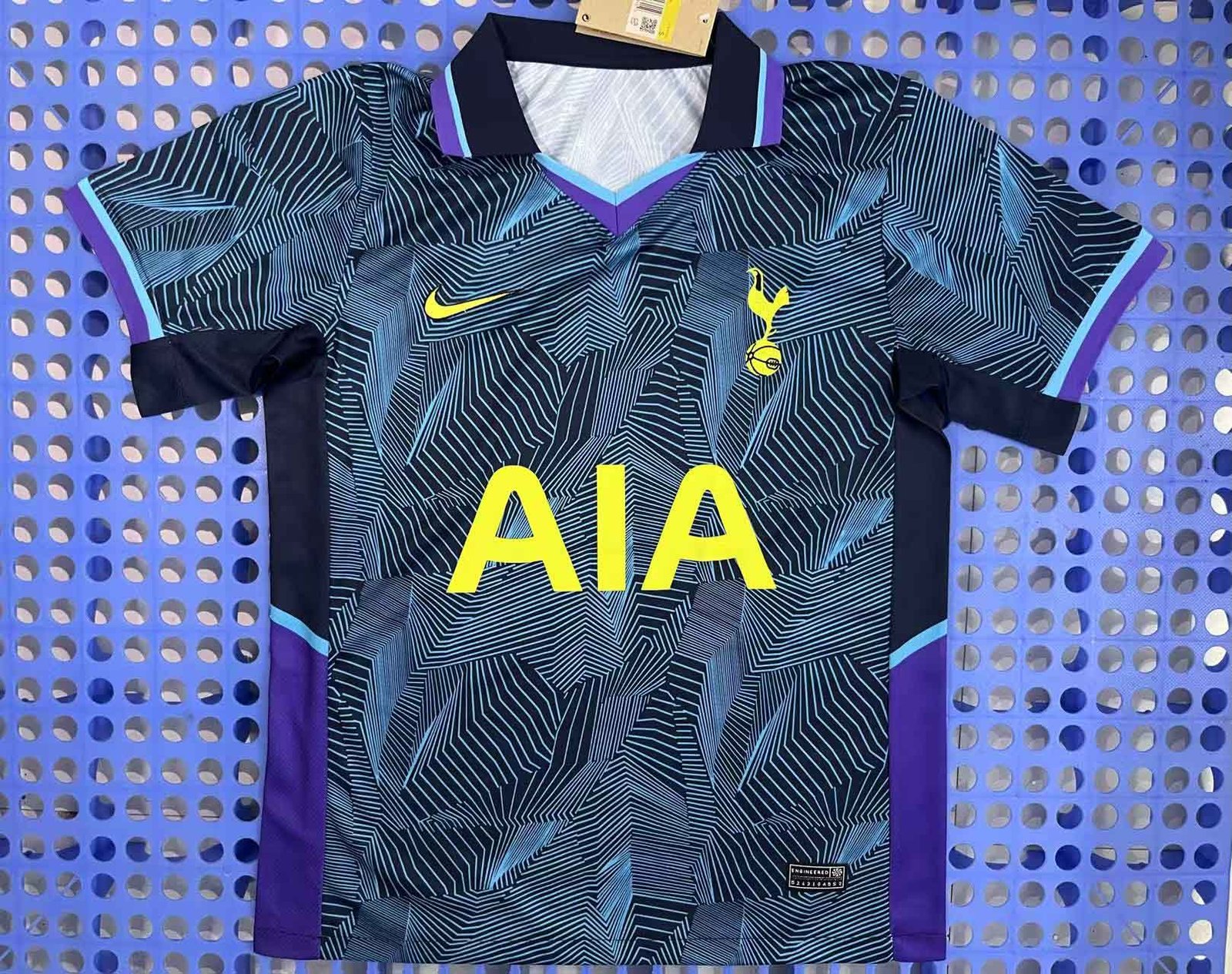 Tottenham Hotspur's pre-match training jersey