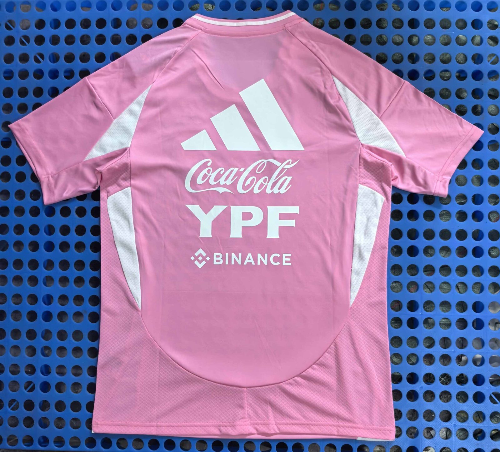 Argentina special edition pink jersey - Image 2
