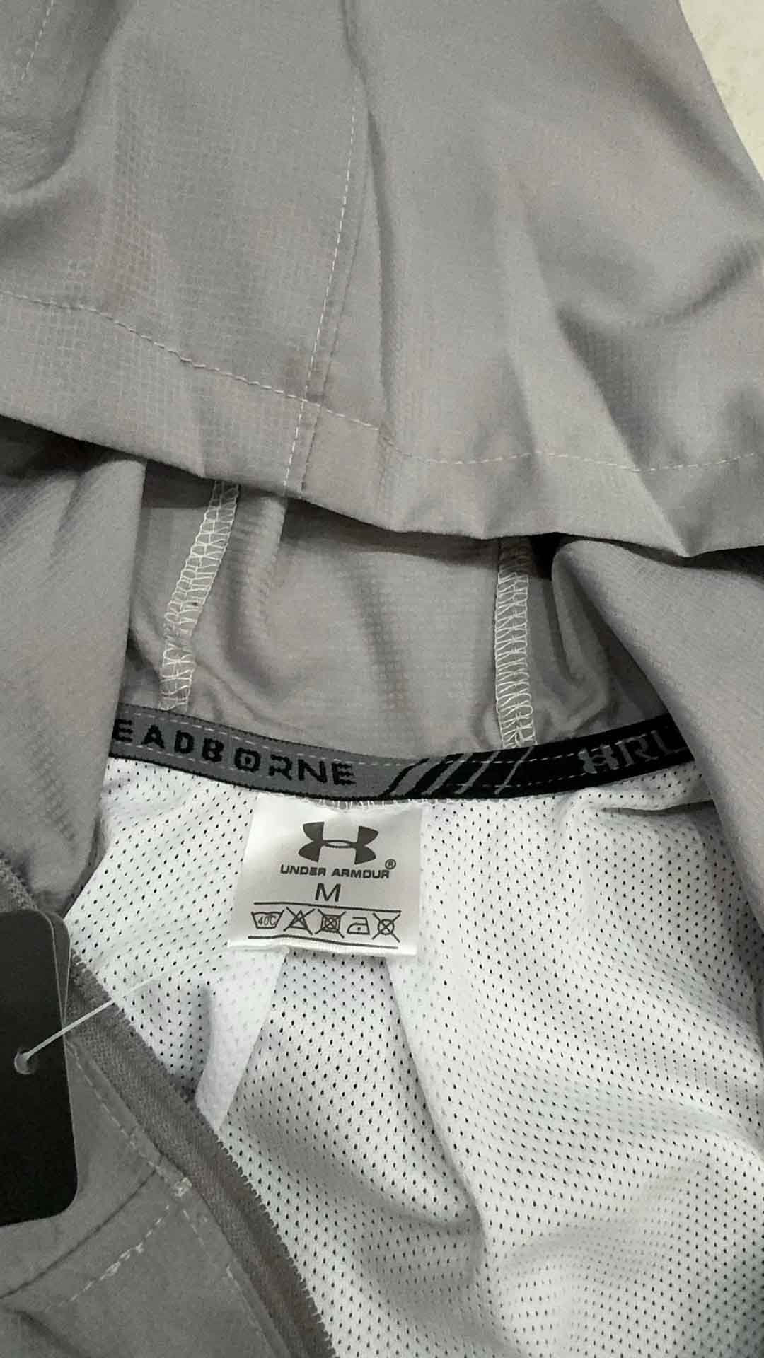 Quick-drying Breathable Hooded Sports Jacket - Image 7