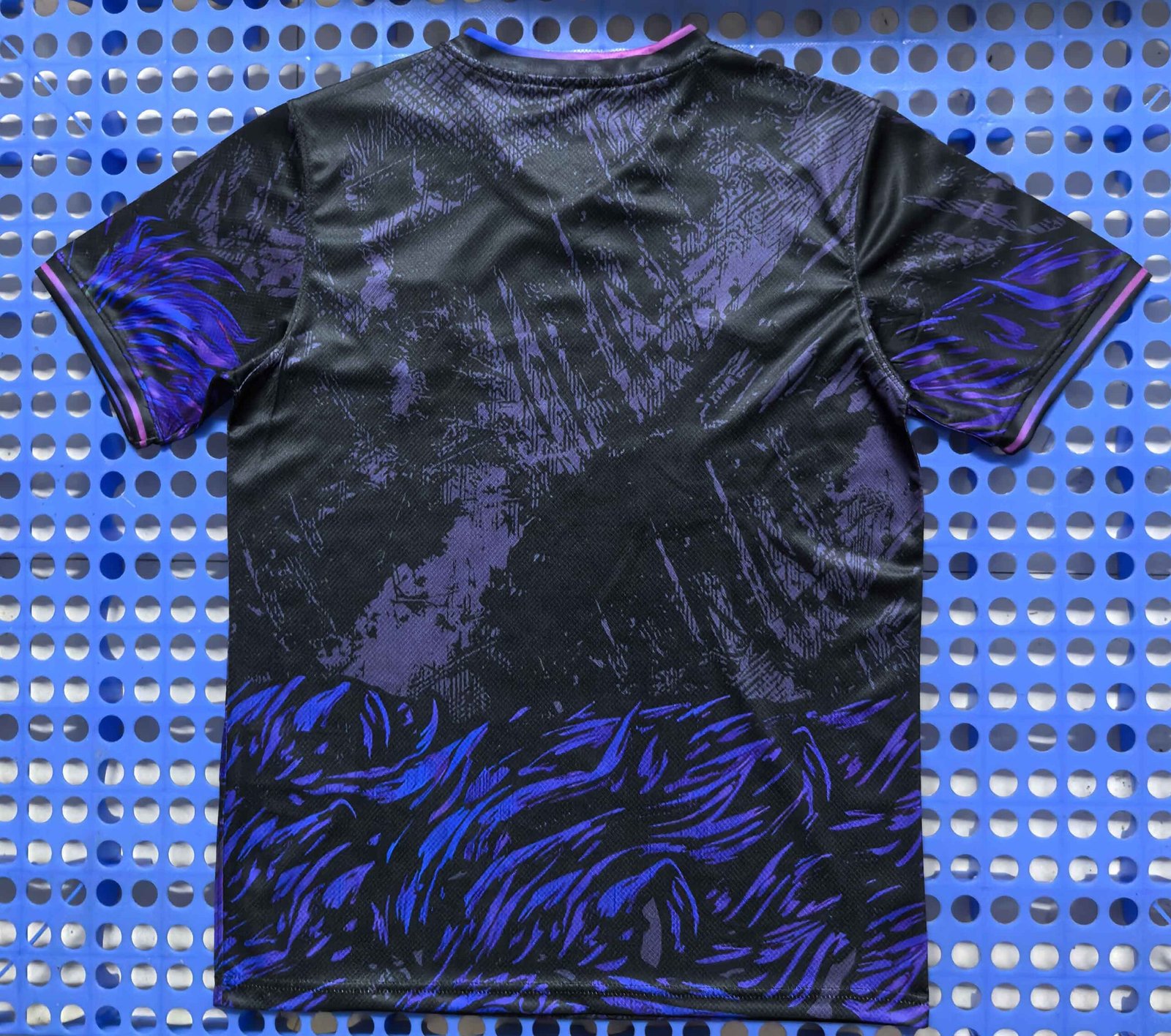 Barcelona's lion's head jersey