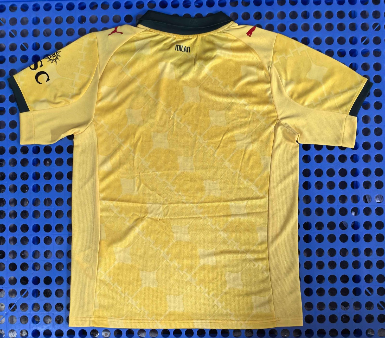 AC Milan second away jersey