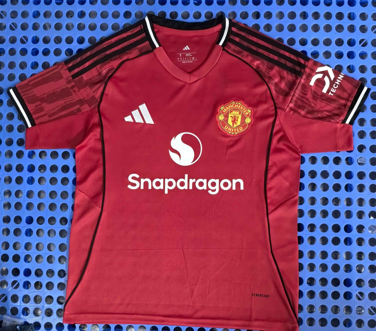 Manchester United's home jersey