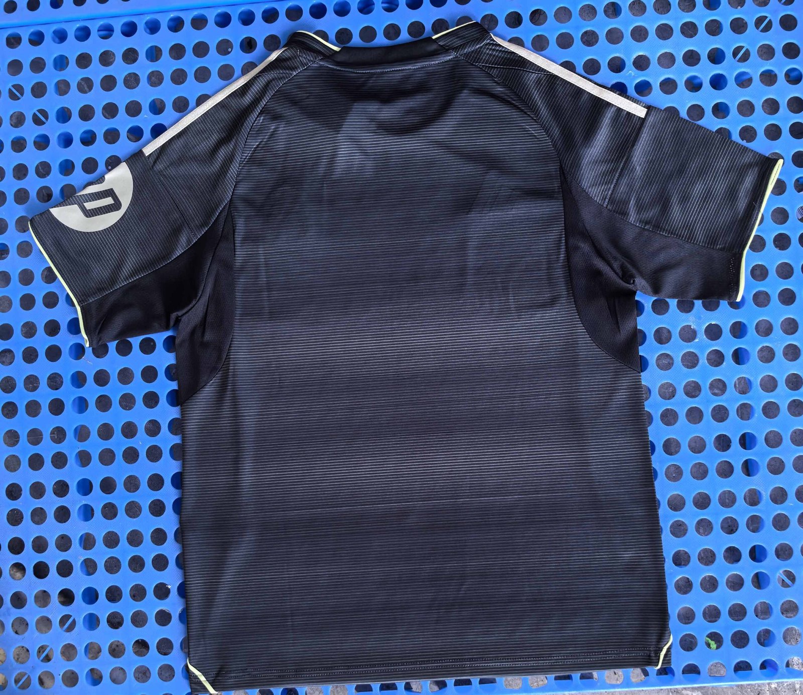 Real Madrid's away jersey