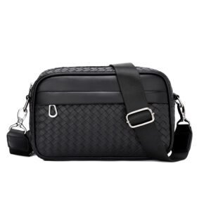 Woven men's single-shoulder crossbody bag