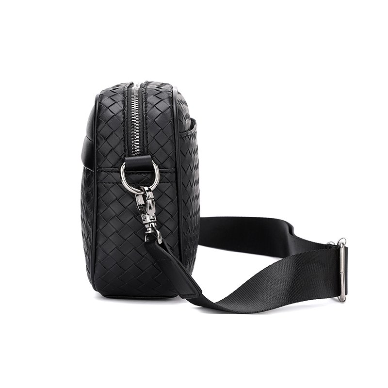 Woven men's single-shoulder crossbody bag - Image 3