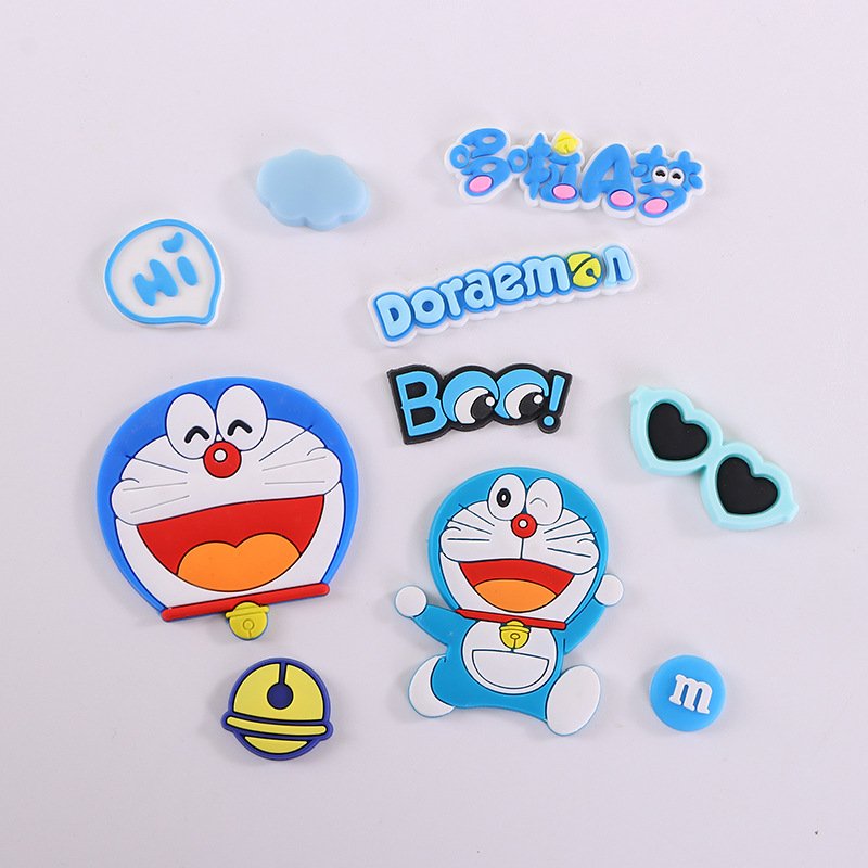 Doraemon-themed DIY mobile phone cases charms - Image 2