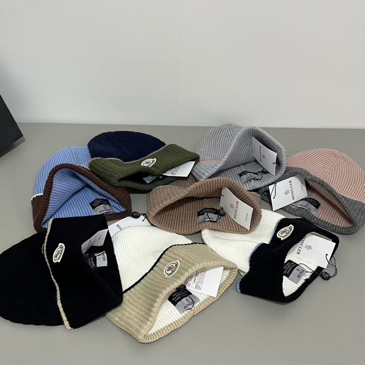 Moncler Wool knitted cap - Image 3