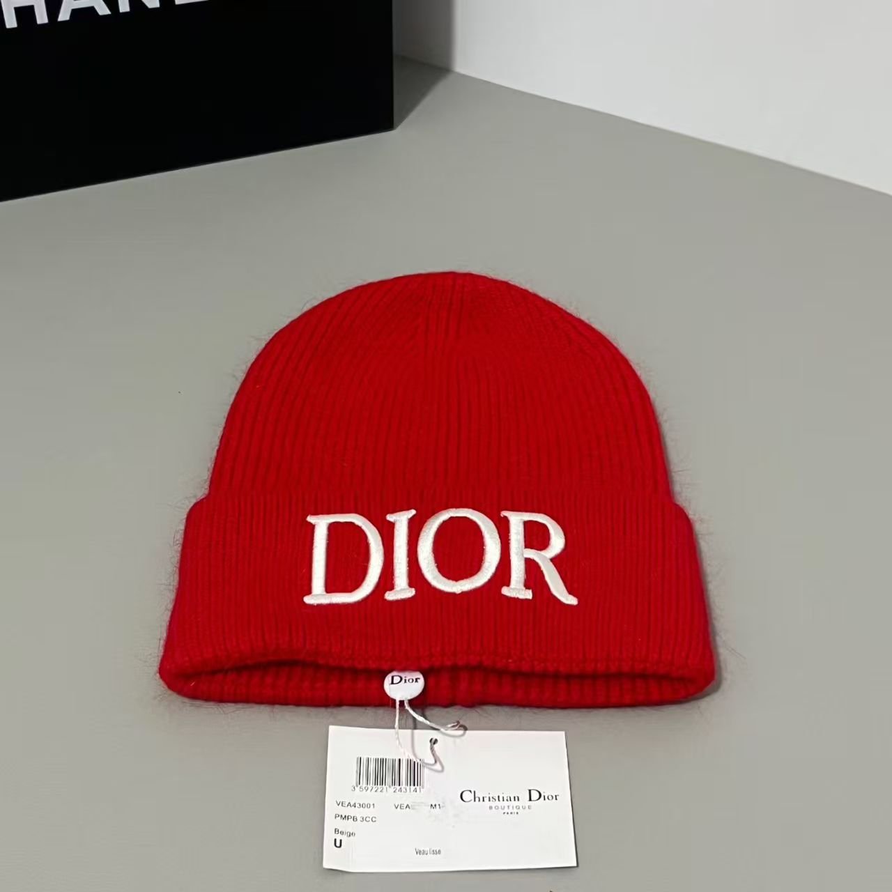 DIOR Autumn Winter Fashionable woolen hats - Image 2