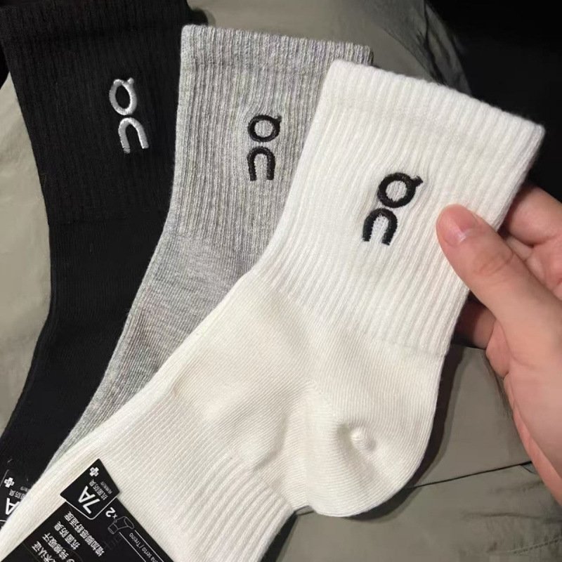 mid-calf sports socks