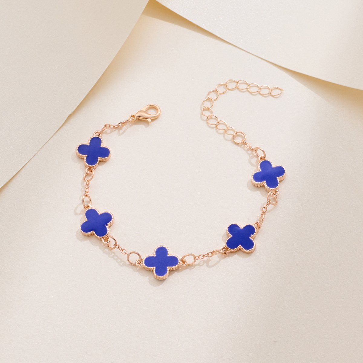 Wholesale four-leaf clover bracelets - Image 2