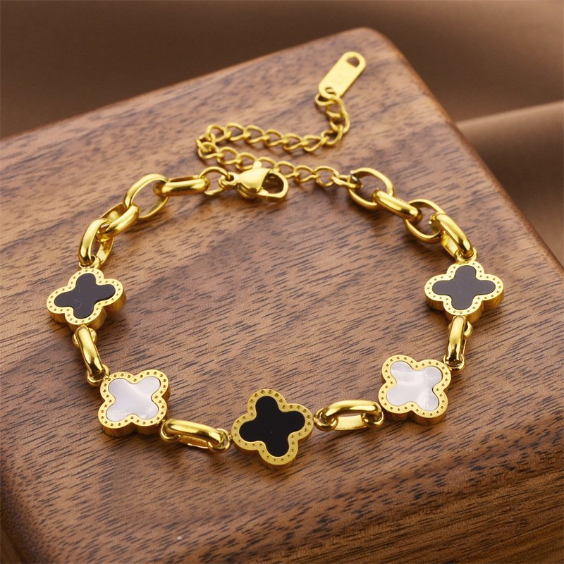Four-leaf clover titanium steel bracelet for women - Image 2