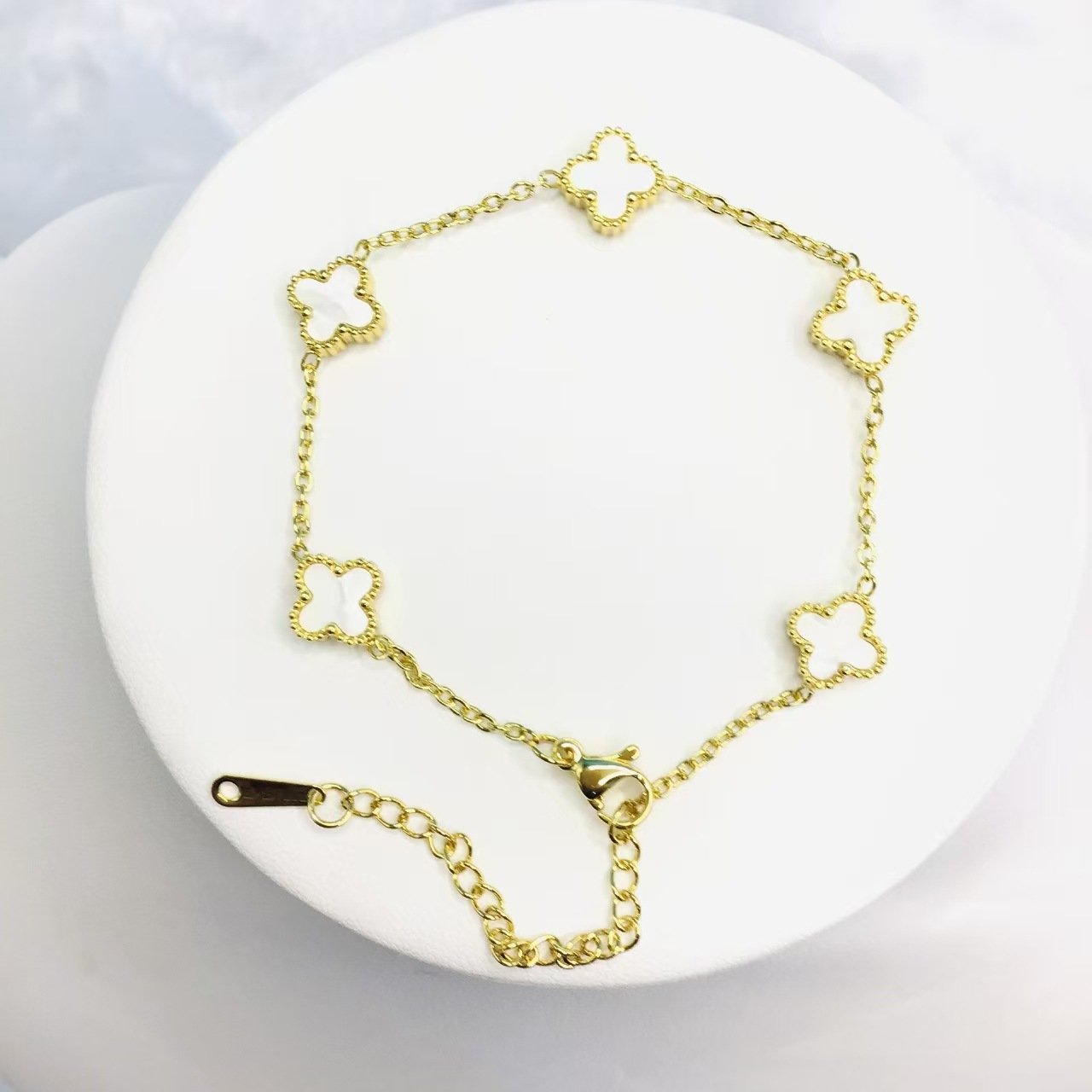 Four-leaf Clover bracelet