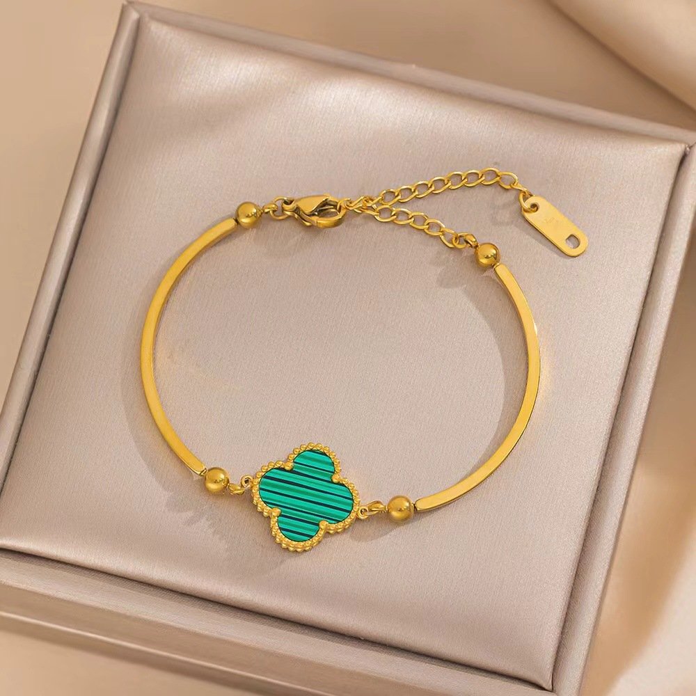 Stainless Four-leaf clover bracelet - Image 3