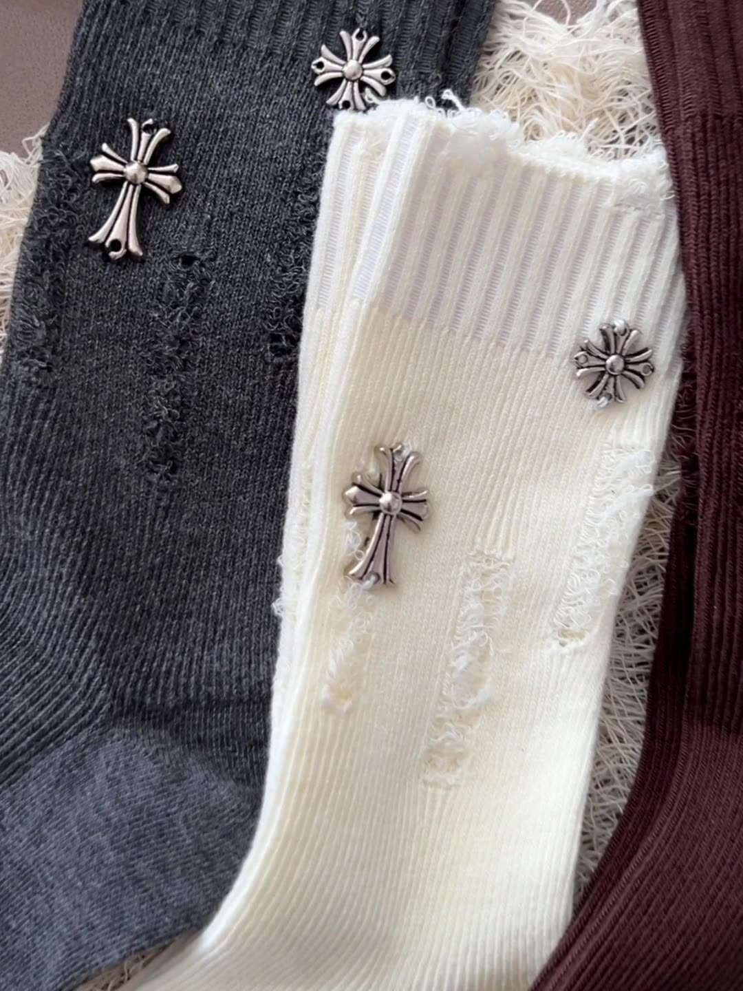 Metal jewelry with holes in women's socks - Image 2