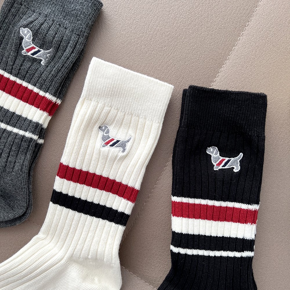 Chaussettes brodées