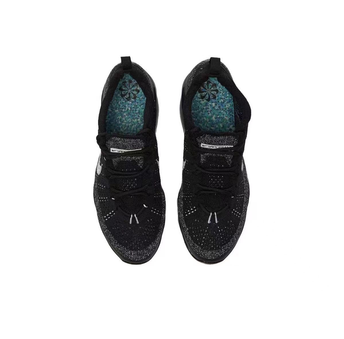 nike air-cushioned shoes