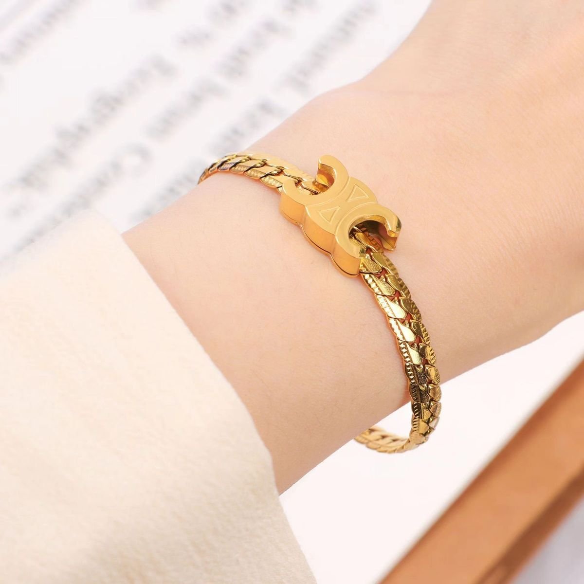 Arc de Triomphe bracelet