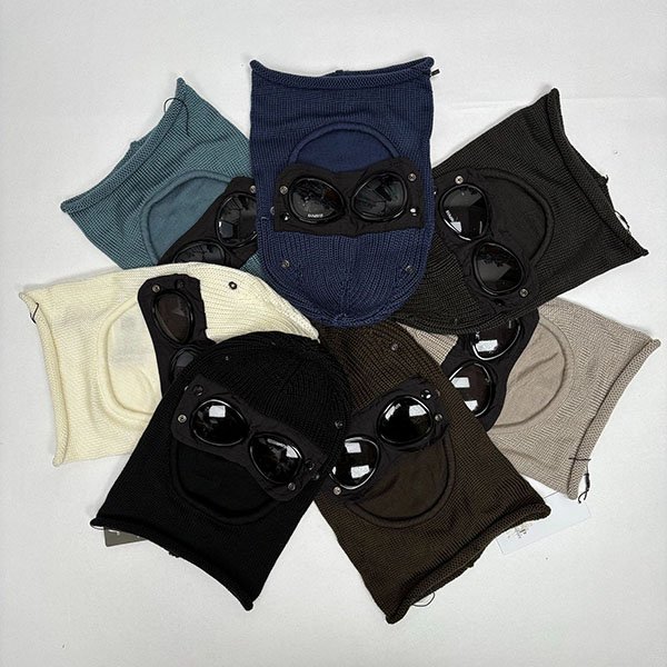 Pullover CP knitted cap