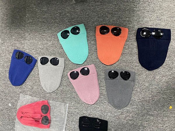 Pullover CP knitted cap