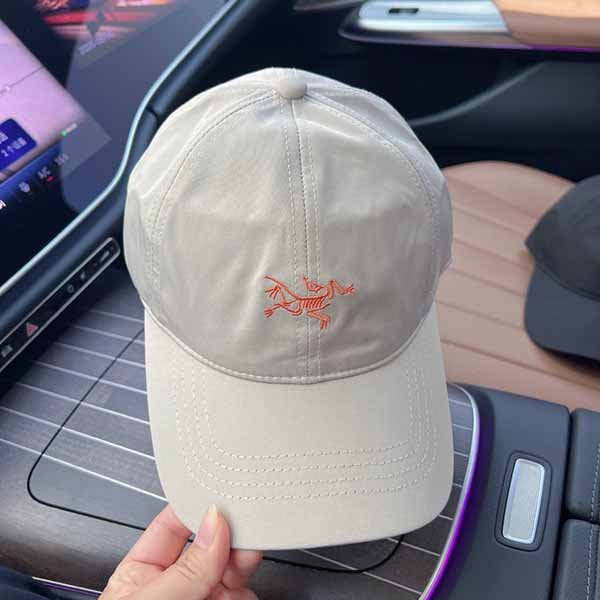 ARC'TERYX baseball hat