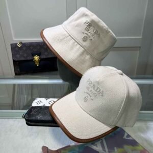 prada hat
